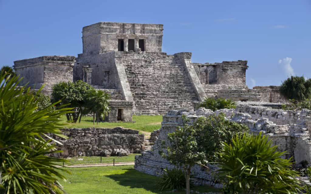 Tulum-ruins-Mexico
