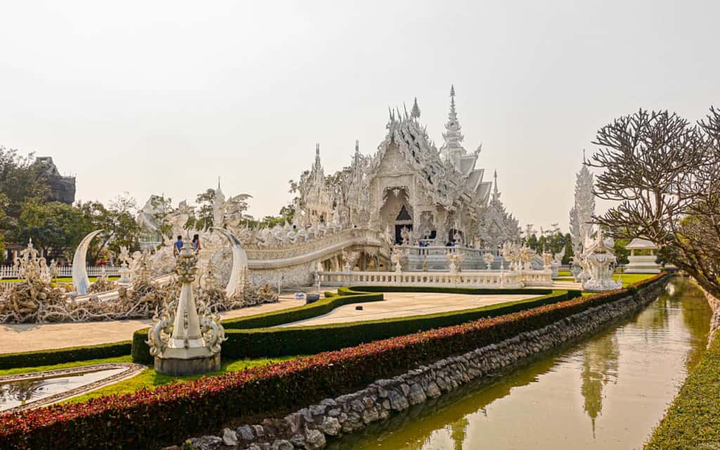 chiang-rai-white-temple