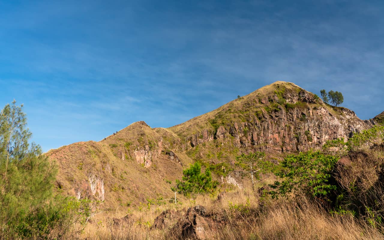 mount-batur-hike-down-crater