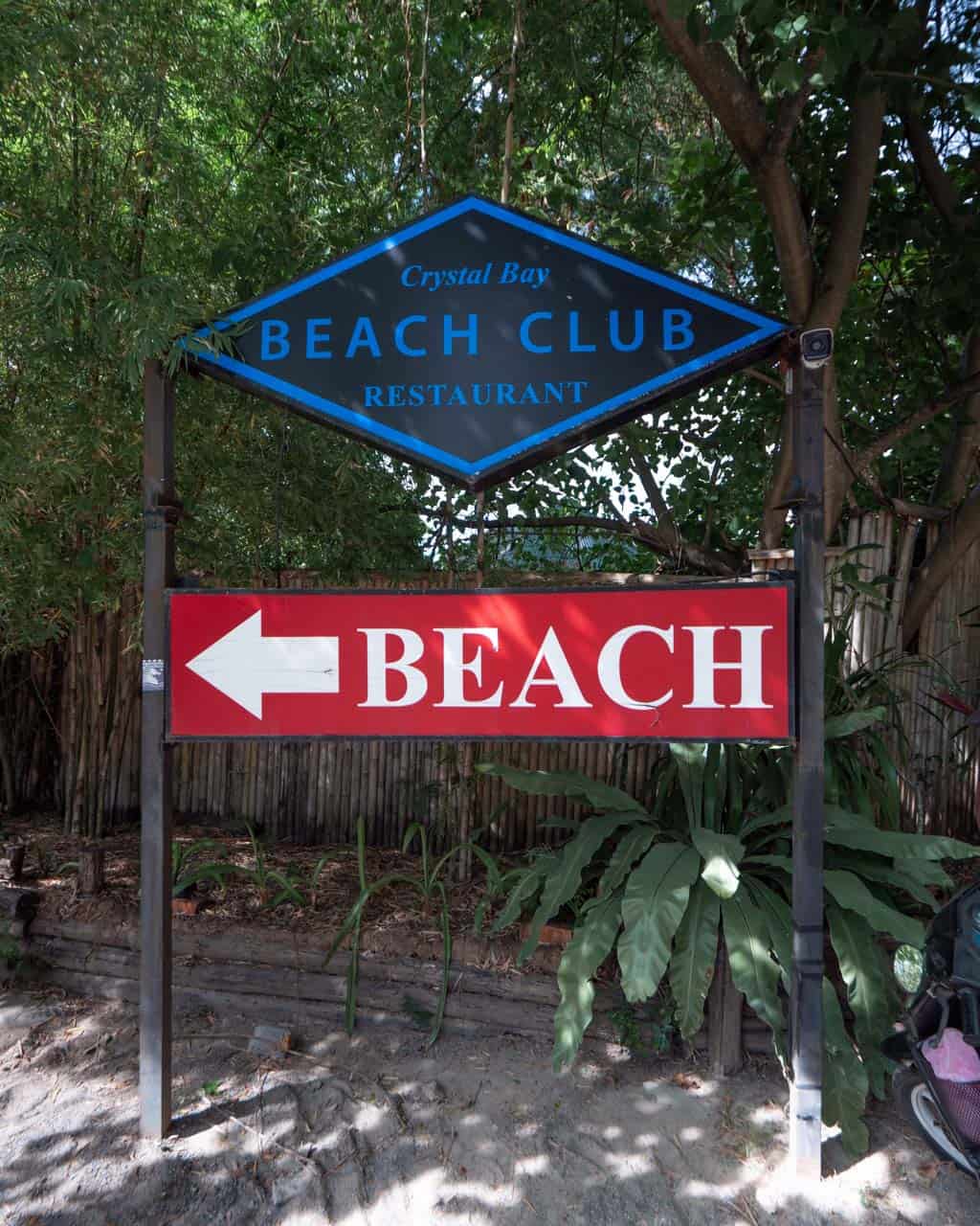 silver-beach-sign
