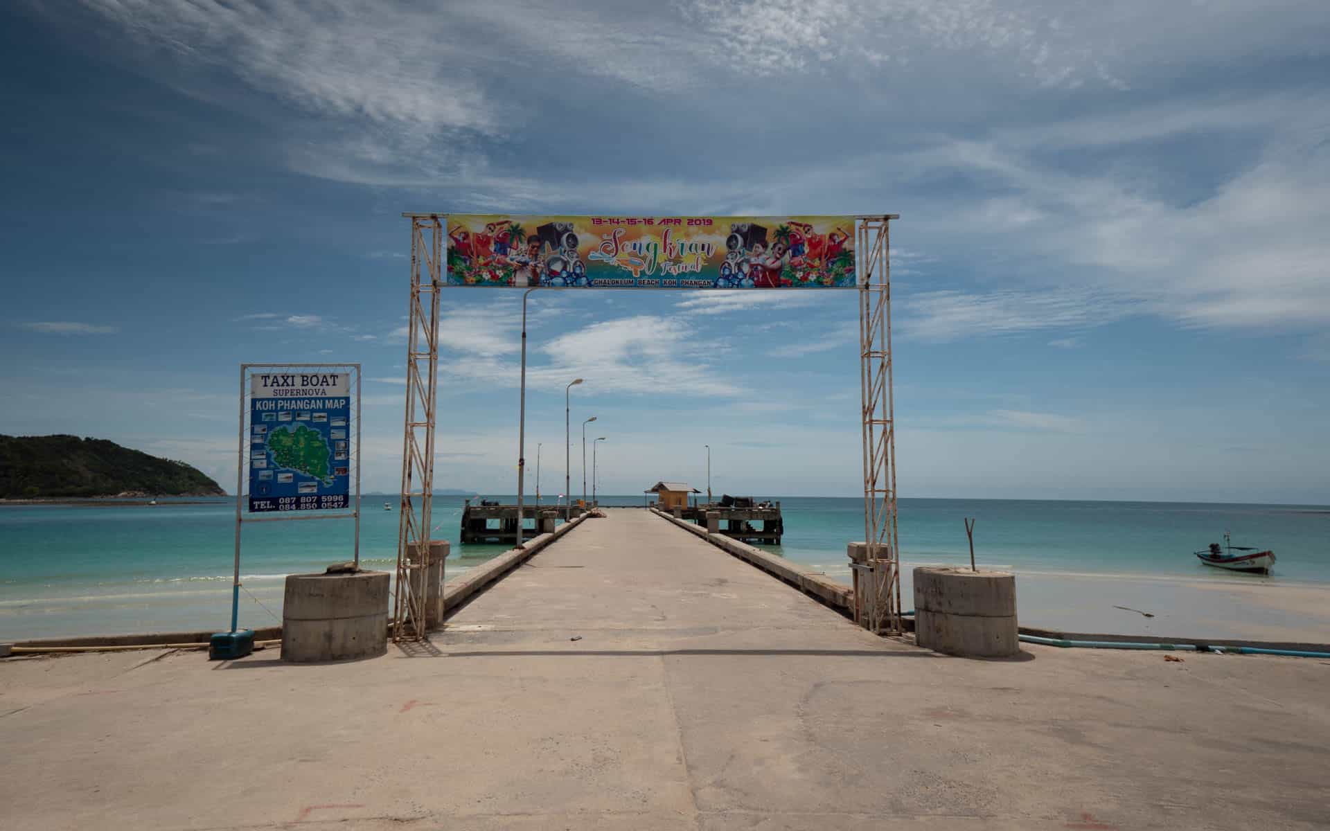Chaloklum-beach-pier-koh-phangan