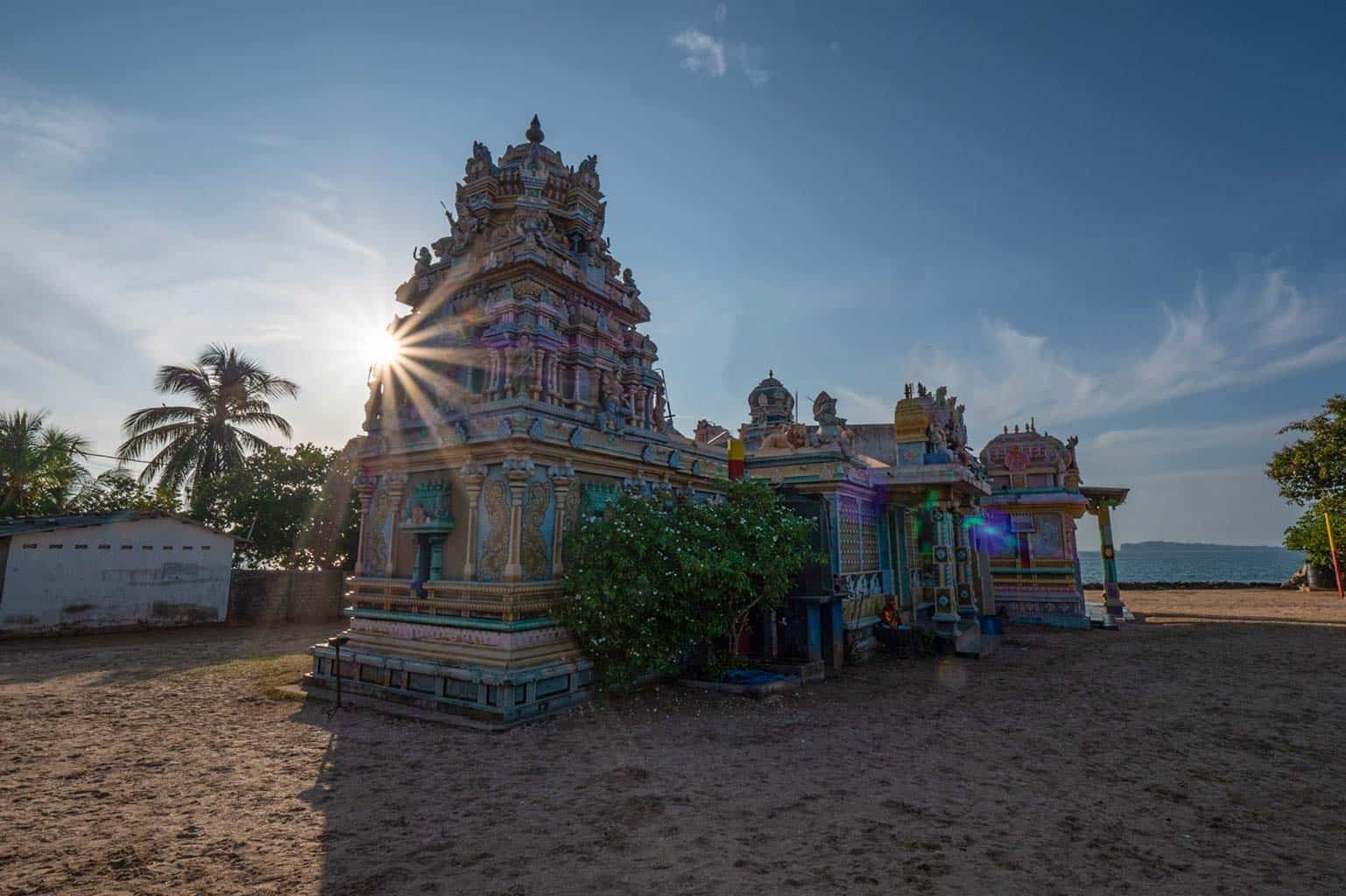 Salli-Muthumariyamman-temple-trincomalee