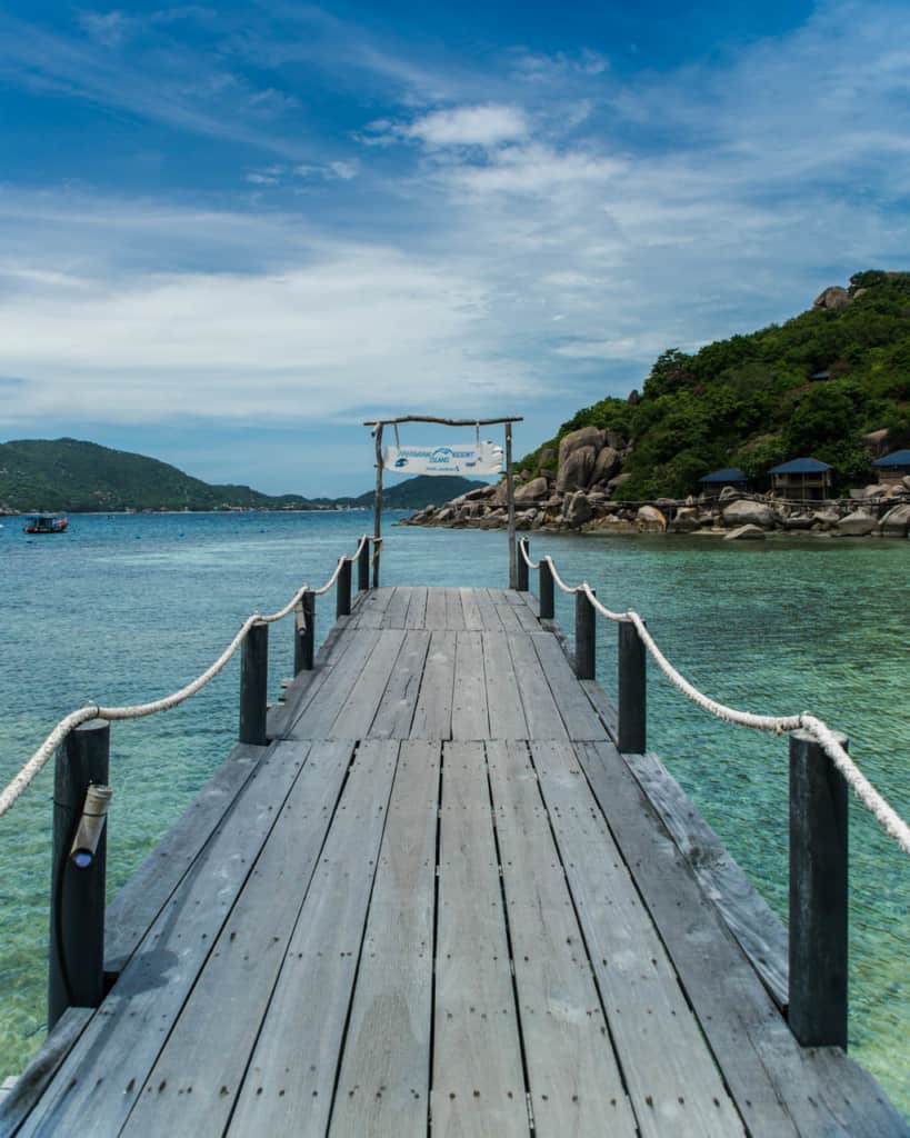 Koh-Nang-Yuan-island-boardwalk