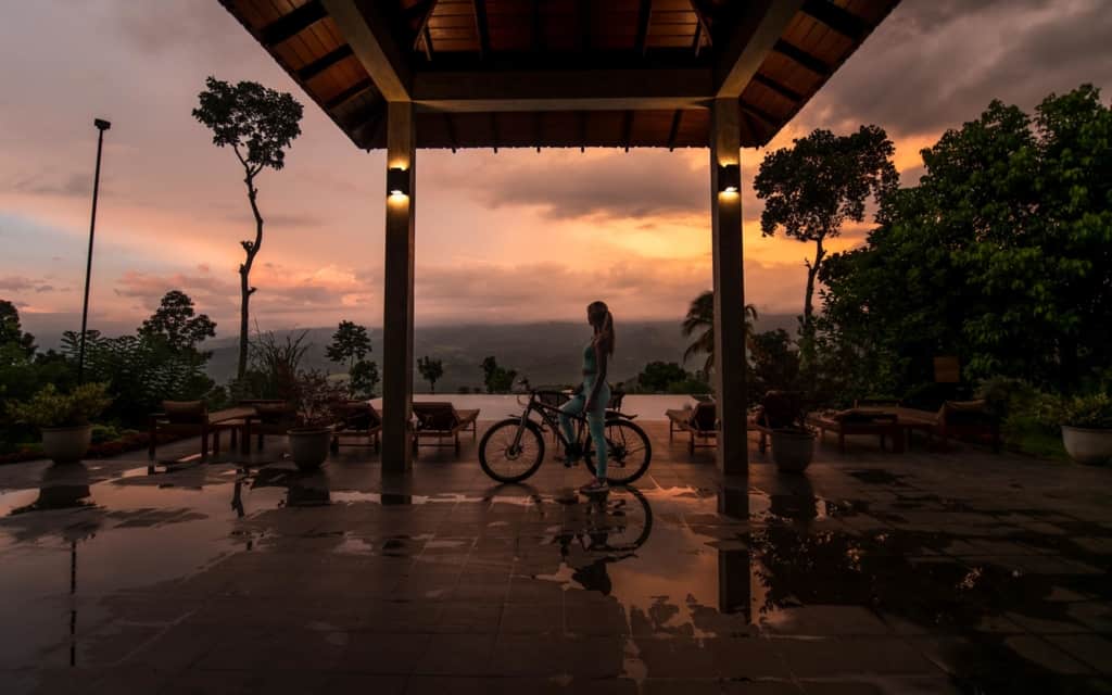 aarunya-nature-resort-kandy-mountainbike-view
