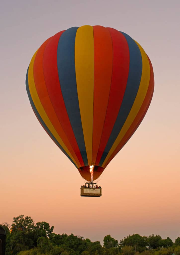 sigiriya-hot-airballoon