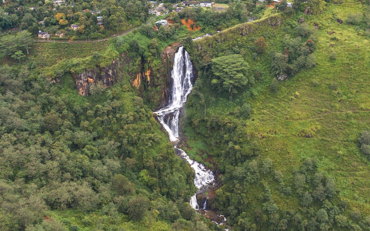 devon-falls-sri-lanka