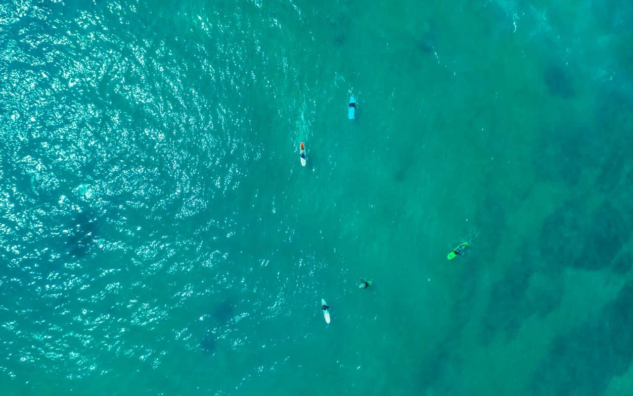 hiriketiya-beach-surfers-drone