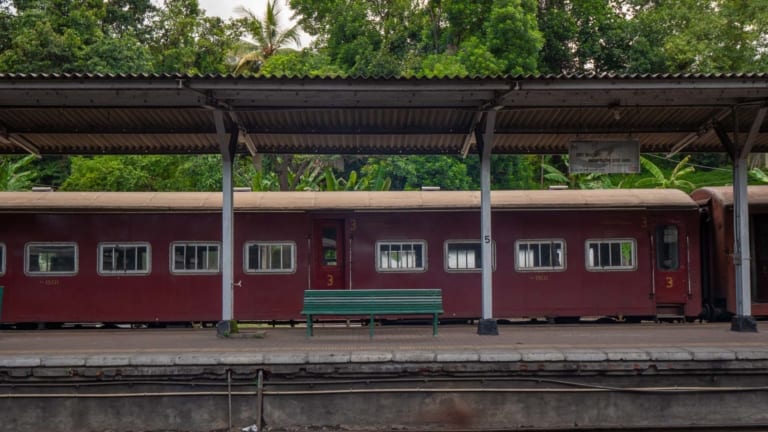 COLOMBO TO KANDY TRAIN – Everything You Need to Know