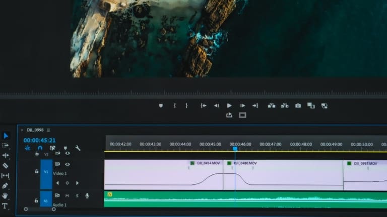 TIME REMAPPING PREMIERE PRO l How to make a SPEED RAMP