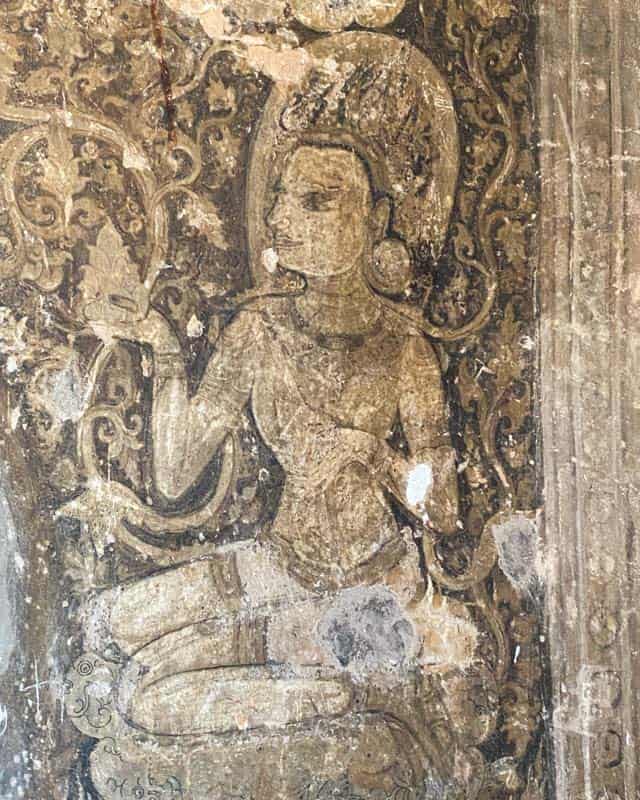mural-pagodas-bagan-myanmar