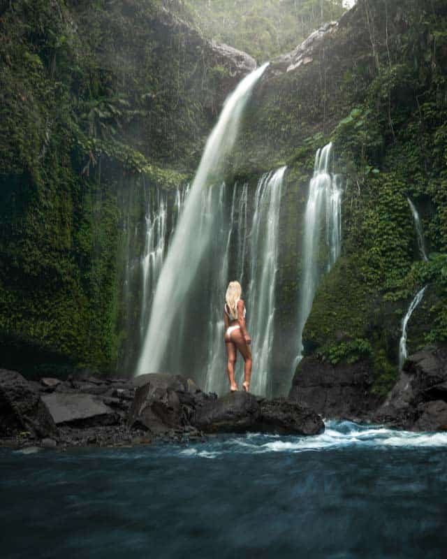 tiu-kelep-waterfall-long-exposure