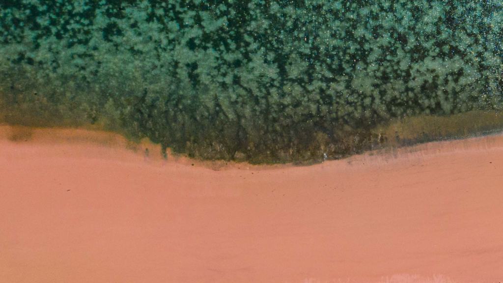pink-beach-lombok-topdown-horizontal