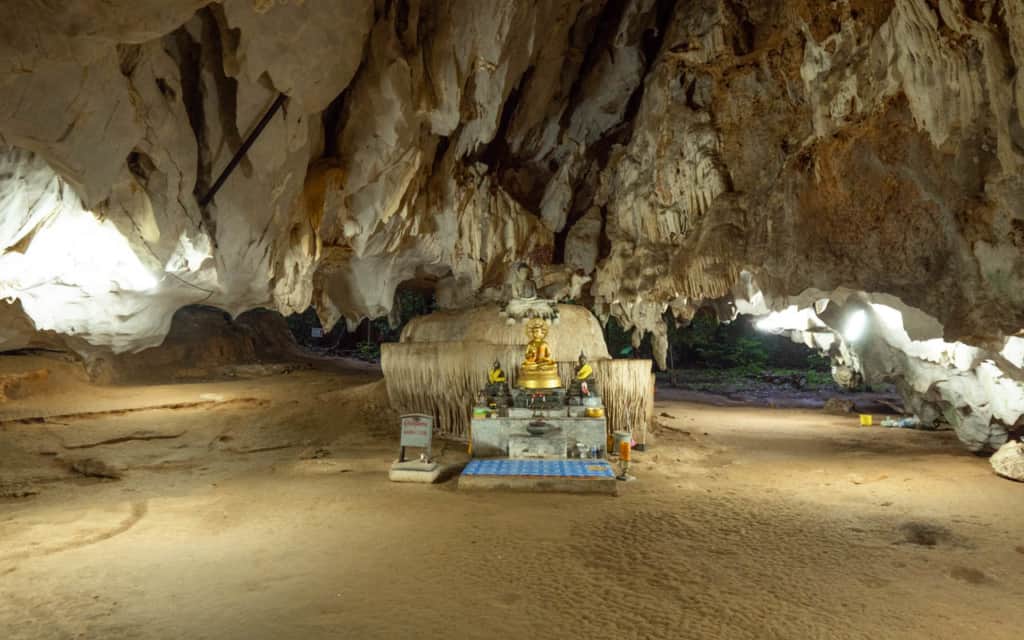 cave-tiger-cave-temple-krabi-wide