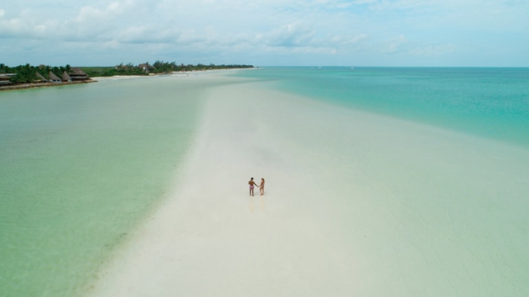 PUNTA MOSQUITO SANDBANK IN HOLBOX – The Ultimate Guide