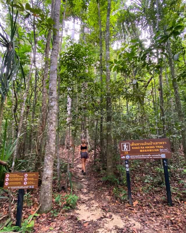 khao-ra-trail-sign-1,5km