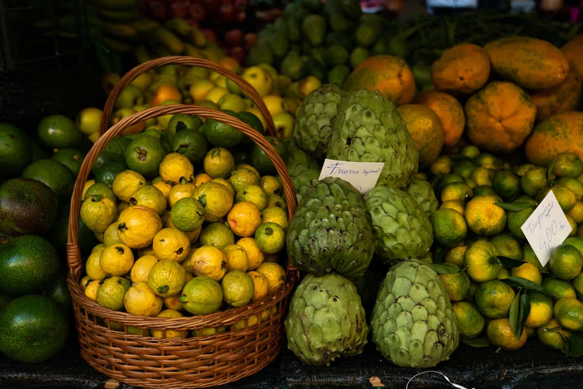 market-funchal-fruits