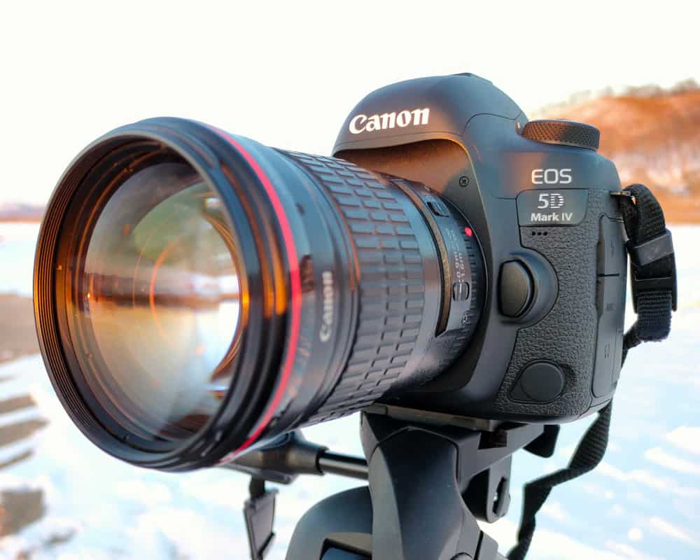 best-cameras-for-bloggers-canon