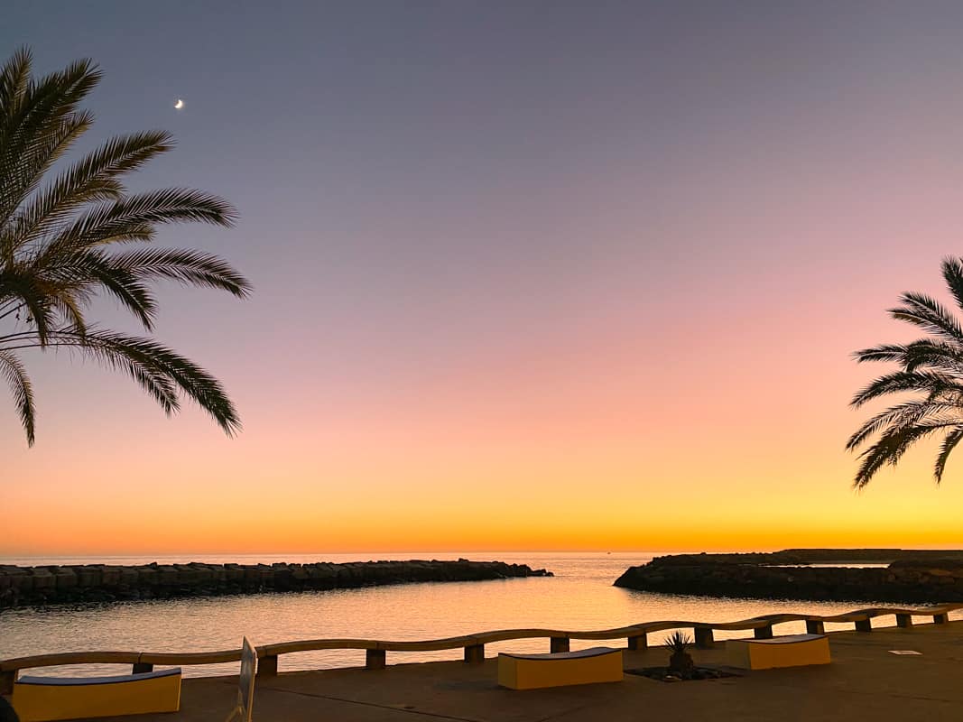 calheta-beach-sunset