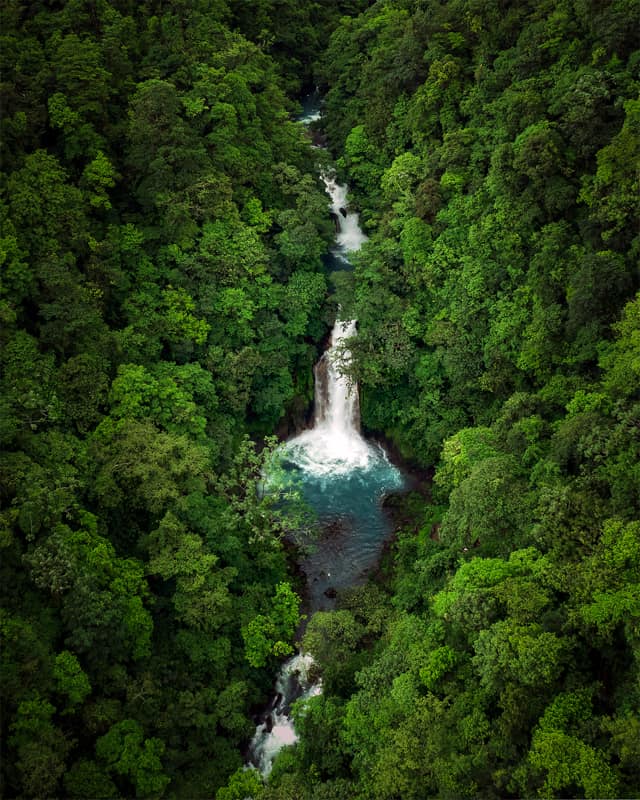 rio-celeste-waterfall-drone