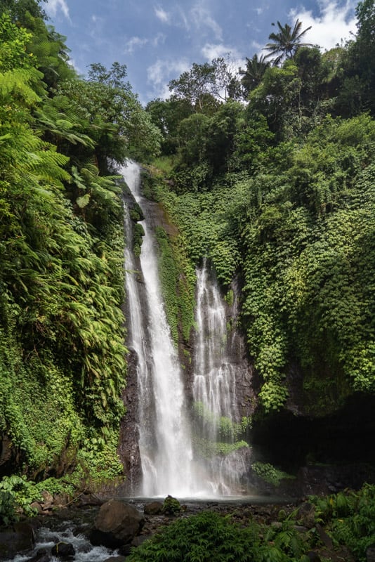 lemukih-waterfall-single