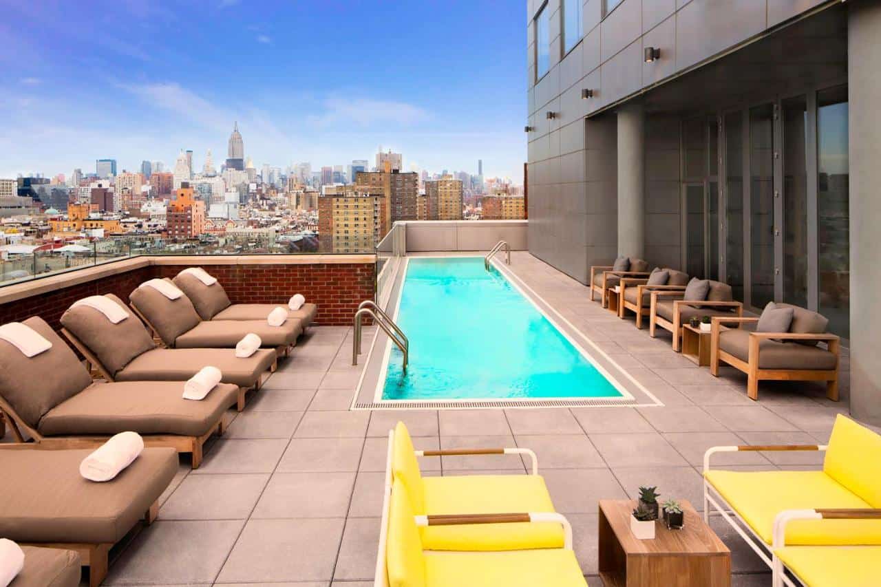 Hotel Indigo Lower East Side New York rooftop pool