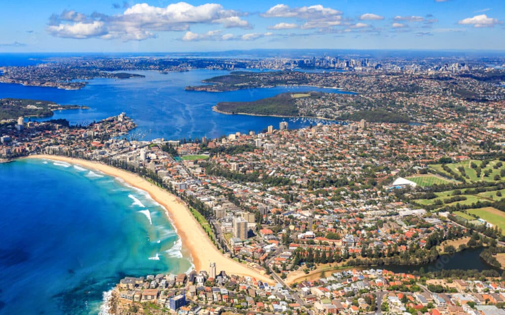 sydney-helicopter-tour-manly-beach-view