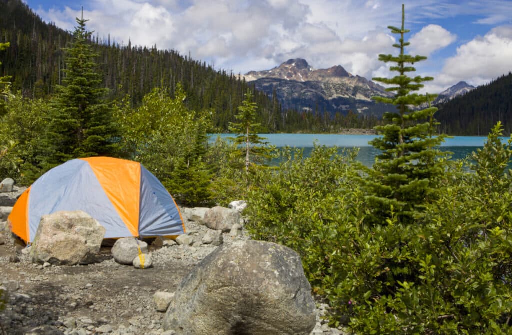 joffre-lakes-camping