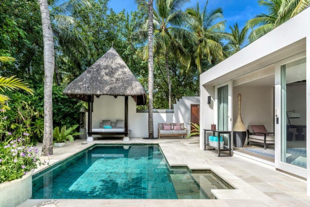Four Seasons Resort Maldives at Kuda Huraa villa