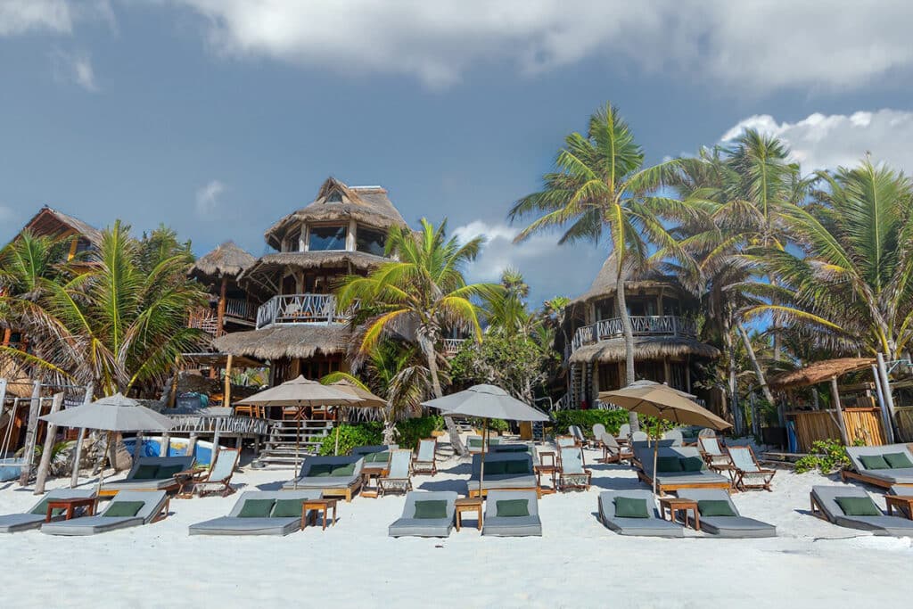 Hotels-On-The-Beach-in-Tulum-Mexico-Alaya