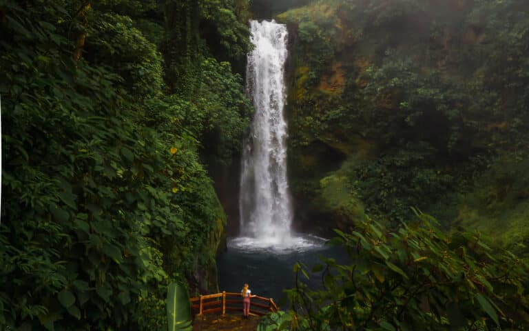 15 Most Amazing Costa Rica Waterfalls to Visit