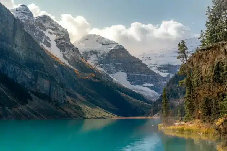 25 Best Easy Hikes in Banff Canada with Stunning Views!