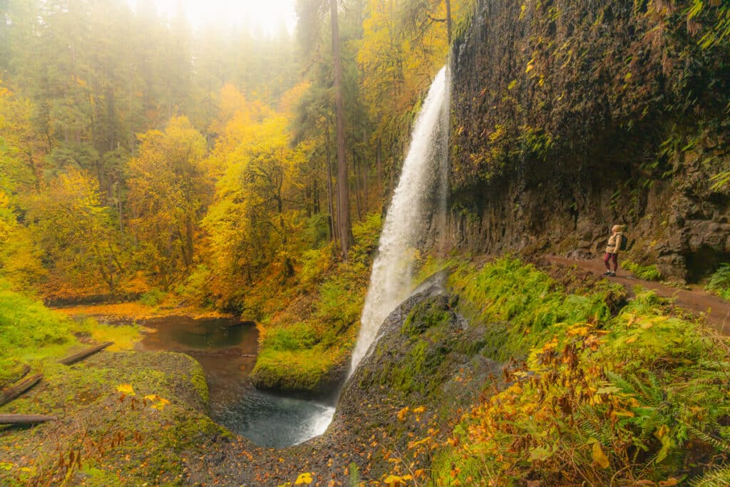 oregon-hikes-with-waterfalls