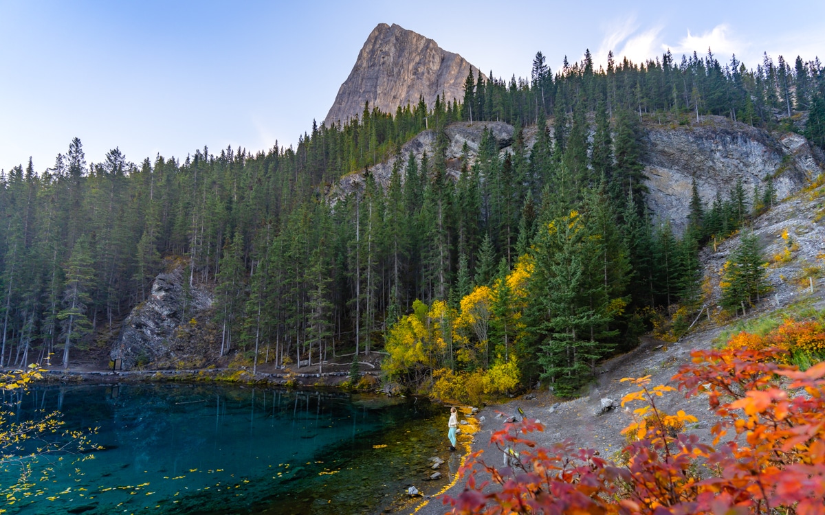 grassi-lakes-trail-canmore-canada-